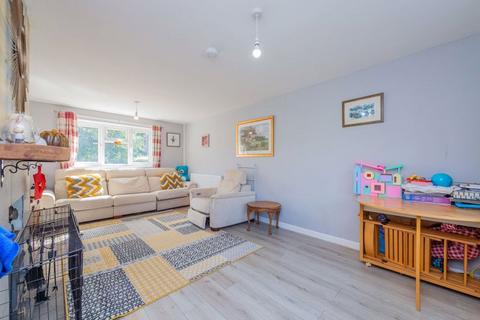 3 bedroom semi-detached house for sale, Marshfields, Maesbury Marsh, Oswestry
