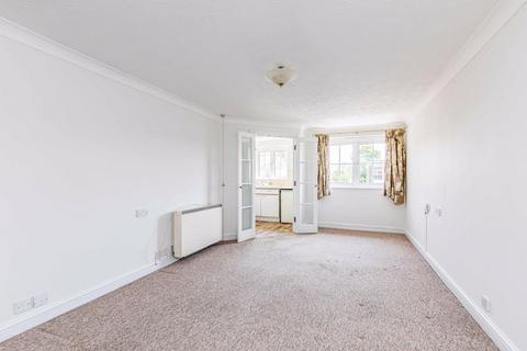 1 bedroom retirement property for sale, Queens Crescent, Southsea