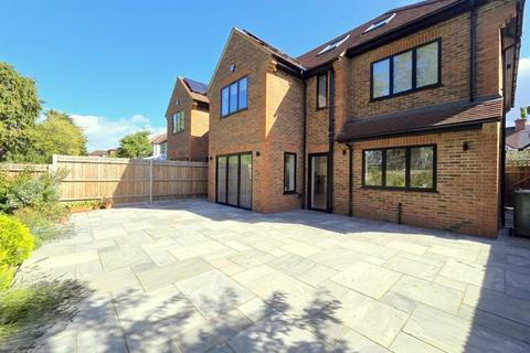 undefined, Hillview Road, Hatch End