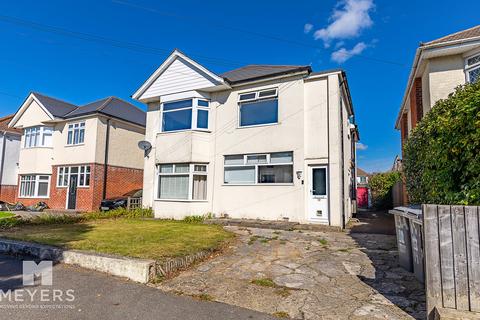 Strouden Avenue, Bournemouth, BH8 9HT