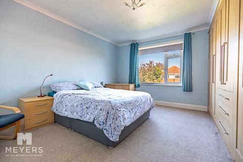 2 bedroom flat for sale, Strouden Avenue, Bournemouth, BH8 9HT