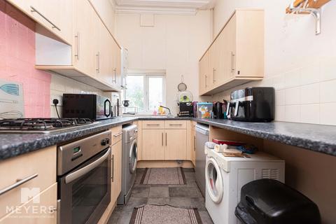 2 bedroom flat for sale, Cavendish Road, Bournemouth, BH1 1