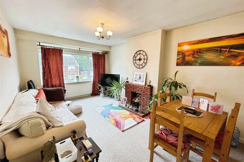 2 bedroom maisonette for sale, Woodcote Avenue, Kenilworth, Warwickshire