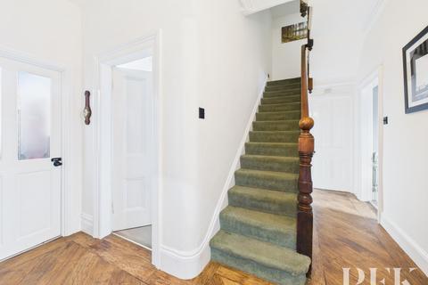 5 The Crescent, Seascale, CA20 1QA
