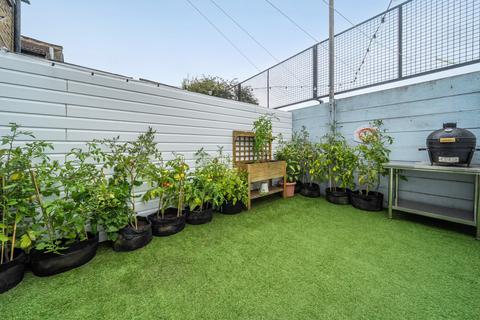 35 Carson Road, London, E16 4BD