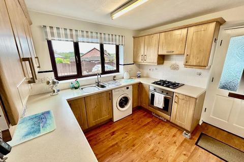 2 bedroom bungalow for sale, Weir Close, Hoyland, Barnsley, S74 9DB