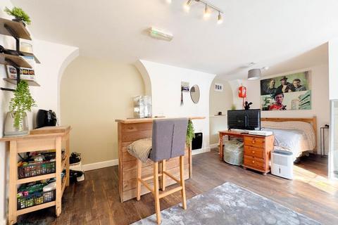 undefined, Silver Street, Warminster, Wiltshire, BA12 8PT