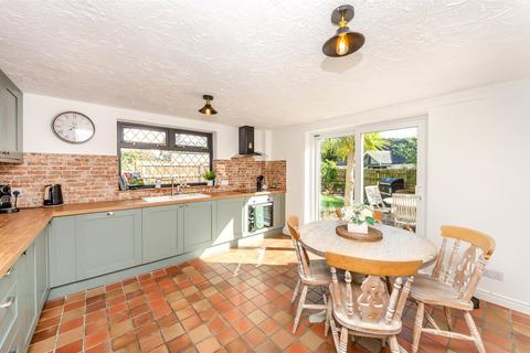 2 bedroom semi-detached house for sale, Llanllechid, Bangor, Gwynedd, LL57
