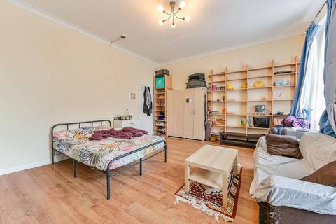 3 bedroom maisonette for sale, Harrow Road, Maida Hill, London, W9