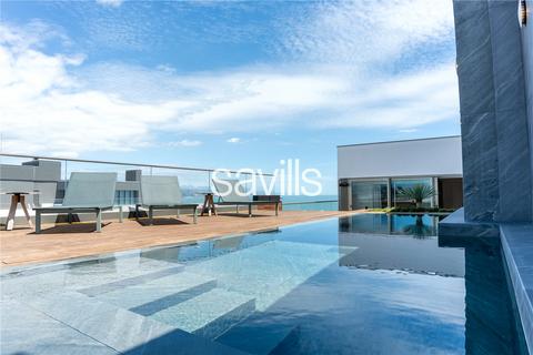 3 bedroom penthouse, Penthouse In Málaga Towers, Calle Pacífico, Málaga, Spain