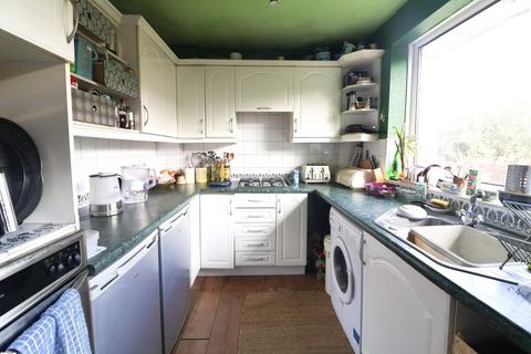 3 bedroom terraced house for sale, Turnlee Drive, Glossop SK13