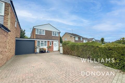 4 bedroom link detached house for sale, Hillview, Bicknacre