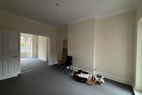 3 bedroom terraced house to rent, 80 Sandsfield Lane, Gainsborough, DN21 1DD
