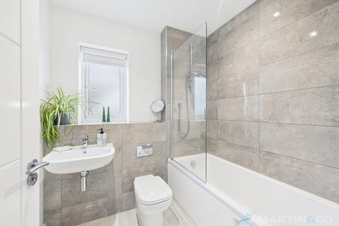 17 Ley Close, St Austell, PL25 3GG
