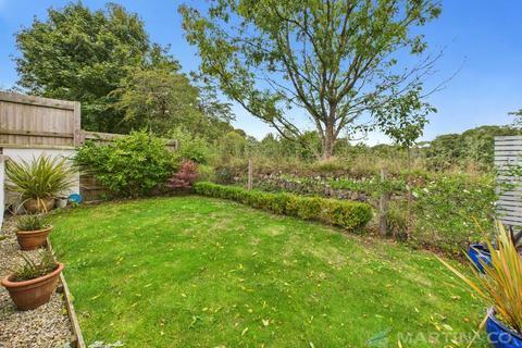 17 Ley Close, St Austell, PL25 3GG