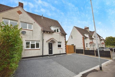 3 bedroom semi-detached house to rent, Fifth Avenue, Kidsgrove, Stoke-On-Trent