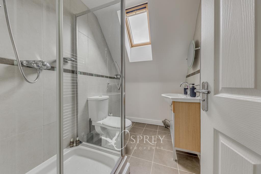 En-suite to Bedroom