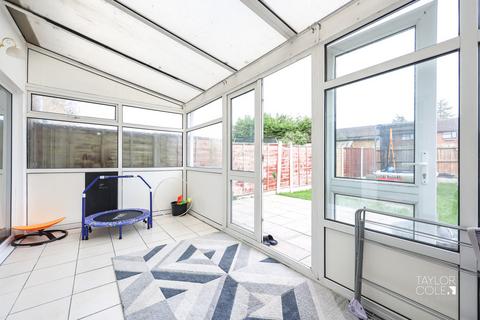 3 bedroom semi-detached house for sale, Reindeer Road, Fazeley