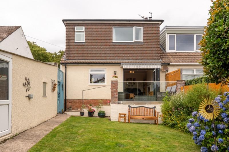 Heol-Uchaf-30 a23f-7709-6d76-301e-e2b6-0e5d-7eb7-1