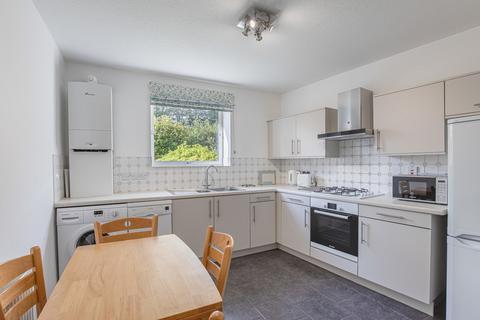 2 bedroom ground floor flat to rent, Lord Hay's Grove
