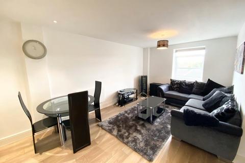 2 bedroom apartment for sale, London Road, Camberley GU17