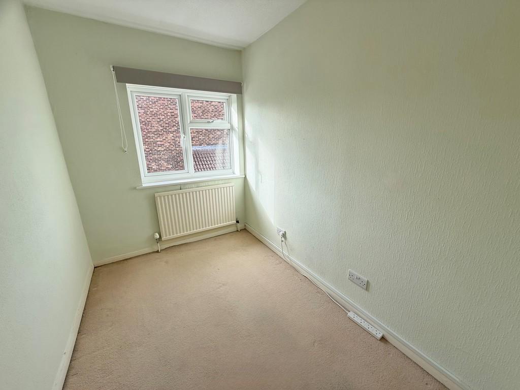 11 Wakehurst Place Bed3