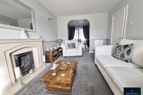 3 bedroom detached house for sale, Knightsbridge Walk, Bradford