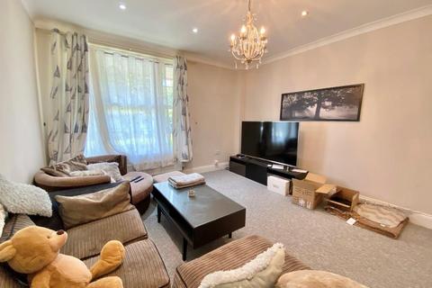 2 bedroom terraced house to rent, Ardmore, Asheldon Road, Torquay