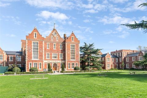 1 bedroom apartment for sale, Holt Gardens, SW17