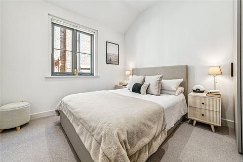 1 bedroom apartment for sale, Holt Gardens, SW17