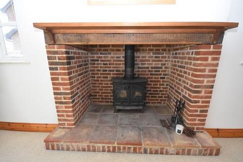undefined, Debenham