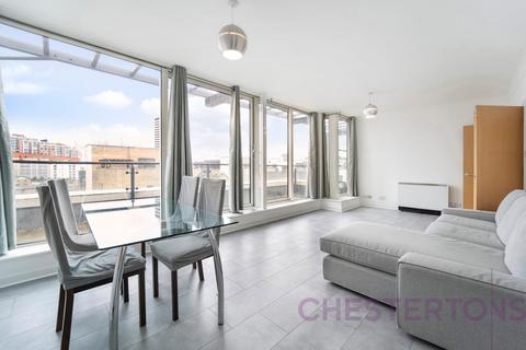 3 bedroom flat to rent, Boardwalk Place, London
