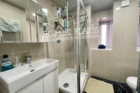 undefined, SE1