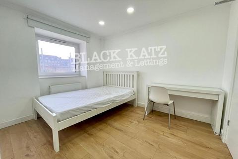 undefined, SE1