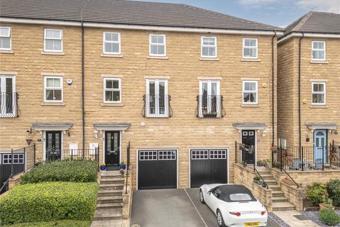Jilling Gardens, Dewsbury, WF12