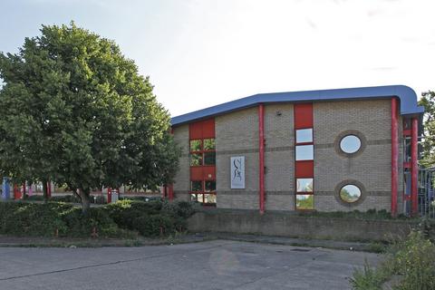 Warehouse for sale, Rodney Way Chelmsford CM1 3BY