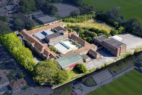 Mixed use for sale, 27 Mountfield Rd Lewes BN7 2UR