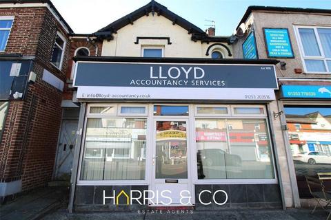 Retail property (high street) to rent, 15 Poulton St Fleetwood FY7 6LP