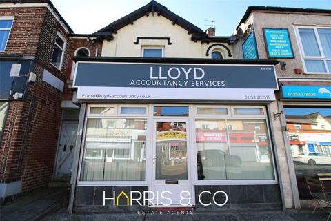 Retail property (high street) to rent, 15 Poulton St Fleetwood FY7 6LP