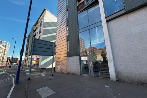 Office to rent, Oldham Rd Manchester M4 5DB