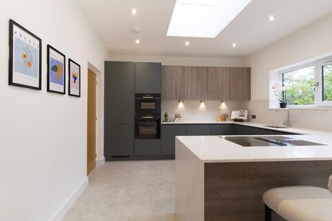 4 bedroom detached house for sale, Ashover Road, Chesterfield S42