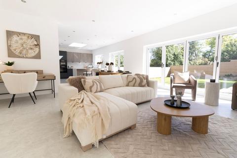 4 bedroom detached house for sale, Ashover Road, Chesterfield S42