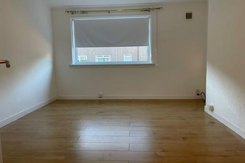 undefined, Linwood Terrace, Hamilton, South Lanarkshire, ML3