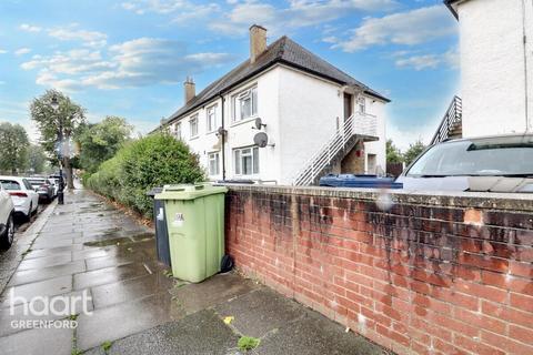 3 bedroom maisonette for sale, Browning Avenue, London