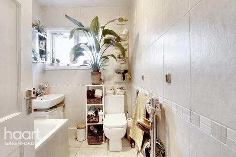 3 bedroom maisonette for sale, Browning Avenue, London