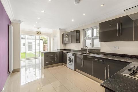 4 bedroom terraced house for sale, London NW10