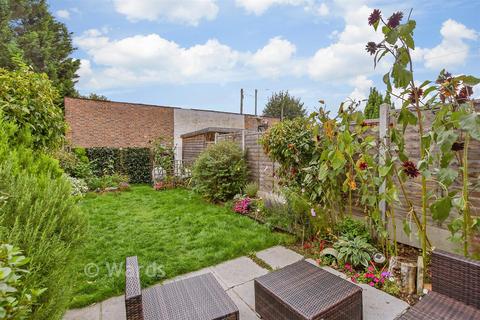 3 bedroom terraced house for sale, Holland Road, Maidstone, Kent