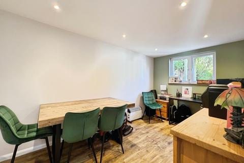 undefined, Quarry Walk, Hythe