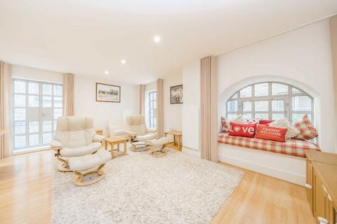 2 bedroom flat for sale, St. Marychurch Street, London SE16