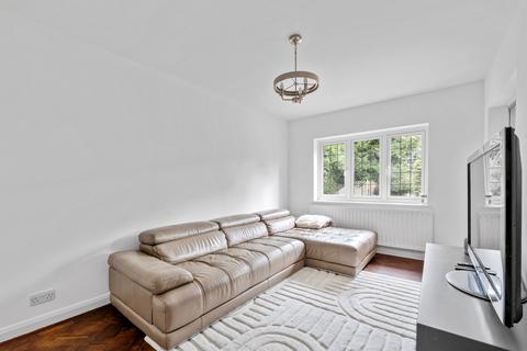 3 bedroom detached house for sale, Tadworth Street, Tadworth KT20